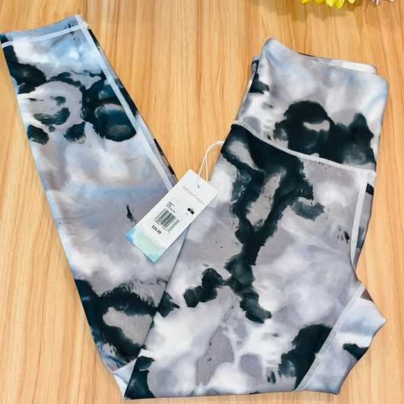 NWT Balance Collection Black Tie Dye Burst compression leggings - Picture 2 of 8